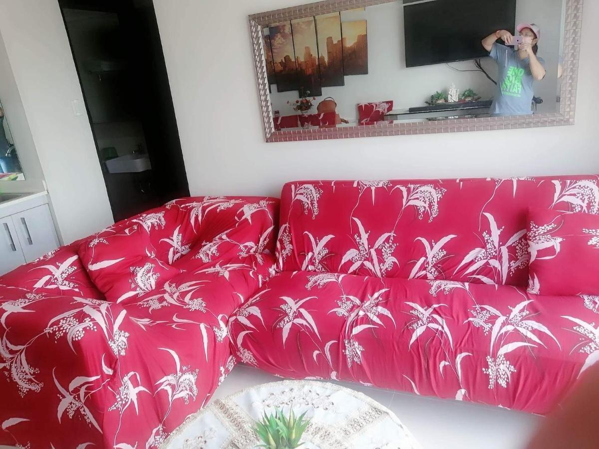 2 Bedroom Portovita Tower 12-A Маніла Екстер'єр фото